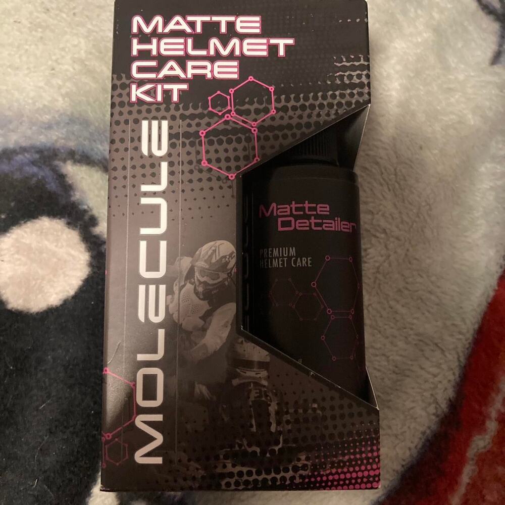 Molecule matte detailer